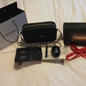 Chanel Holiday Anti-Age Essentials Beauty Boost 2-Piece Set